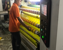 MÁY PHÂN CUỘN BĂNG KEO OPP TỰ ĐỘNG